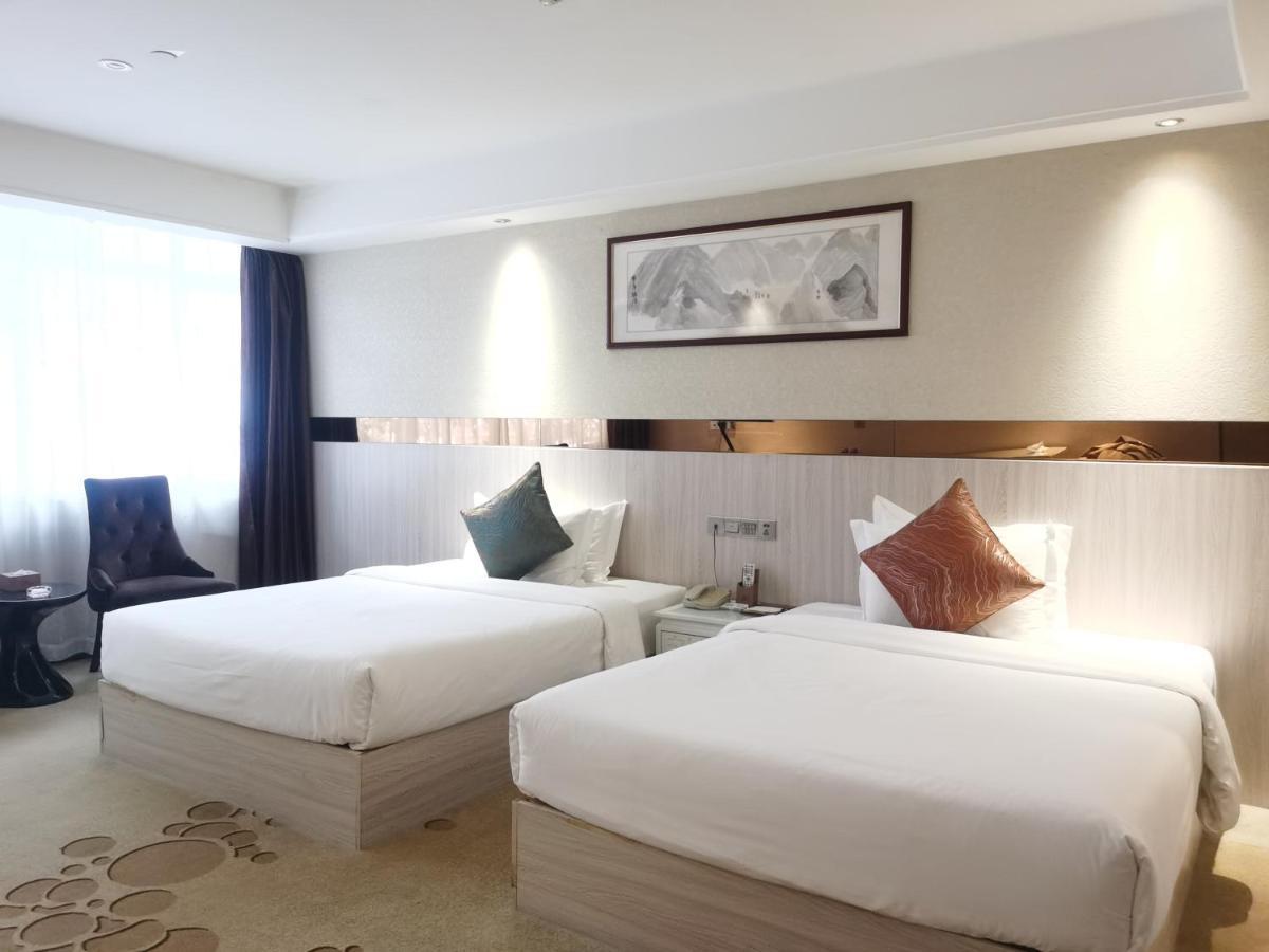 Paco Hotel Tianhe Coach Terminal Metro Satation Guangzhou-Free Shuttle Bus For Canton Fair Esterno foto