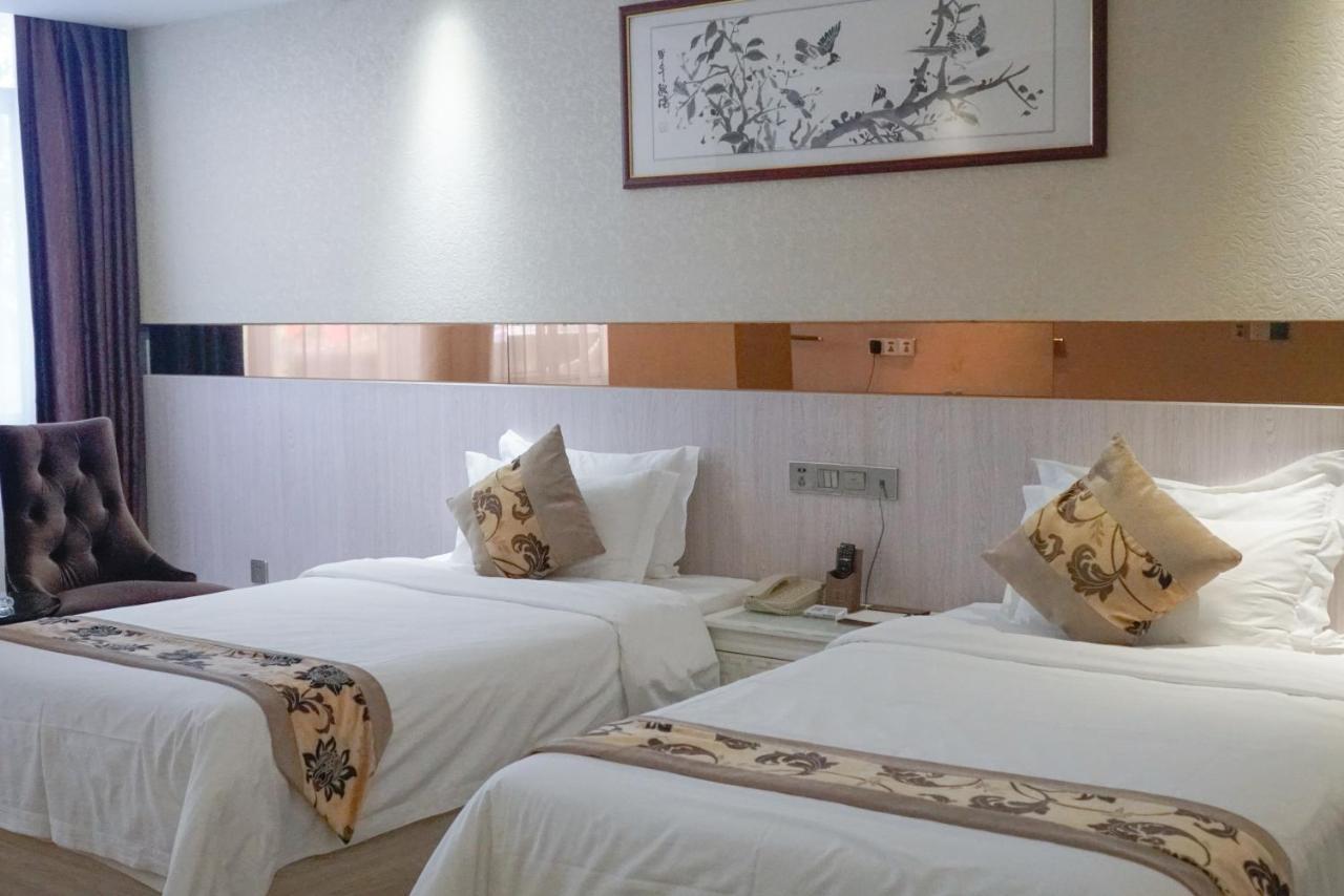 Paco Hotel Tianhe Coach Terminal Metro Satation Guangzhou-Free Shuttle Bus For Canton Fair Esterno foto