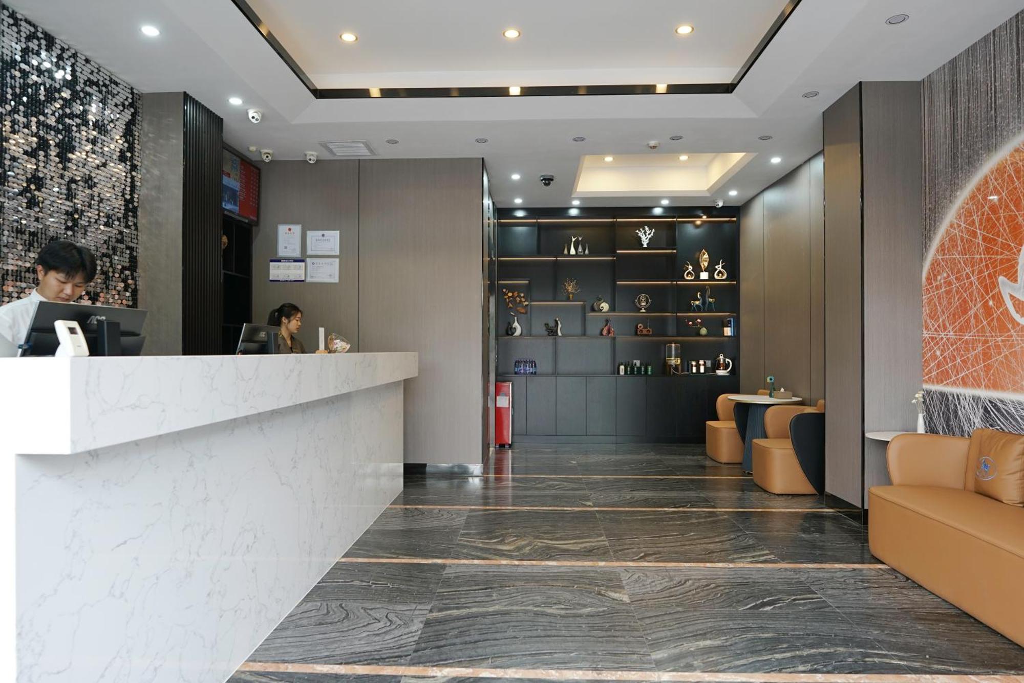 Paco Hotel Tianhe Coach Terminal Metro Satation Guangzhou-Free Shuttle Bus For Canton Fair Esterno foto